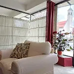 旅馆 Lounge-style-hostel 格兰河畔圣法伊特