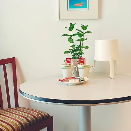 بيت شباب Lounge-style-hostel زانكت فايت أن دير غلان