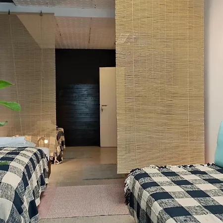 Hostel Lounge-style-hostel