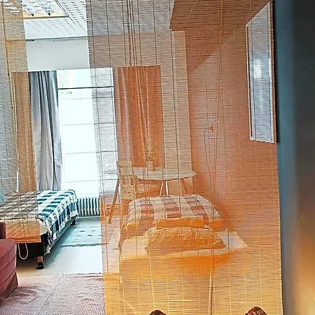 Lounge-style-hostel