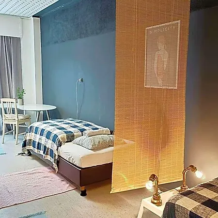 Lounge-style-hostel