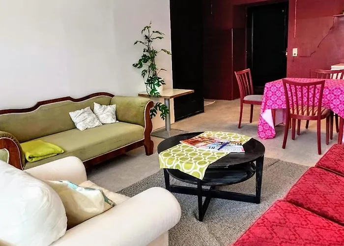 Lounge-style-hostel Hostel