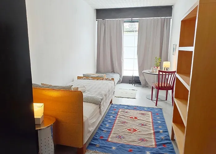 Hostel Lounge-style-hostel